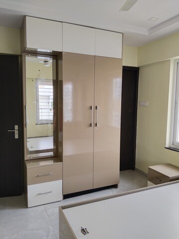 Building Lobby in 3 BHK Apartment at Omaxe Heights, Sector 86 – for Rent