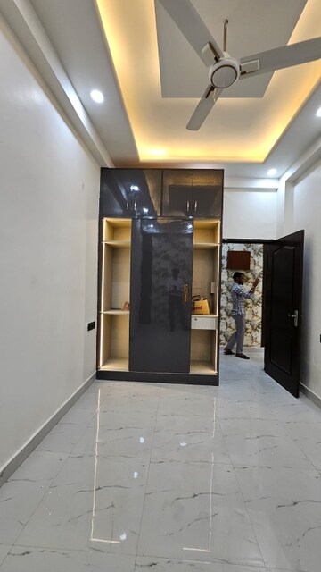 Furnished Amenities in 2 BHK Apartment at Strawberry The Address, Mira Road East – for Rent