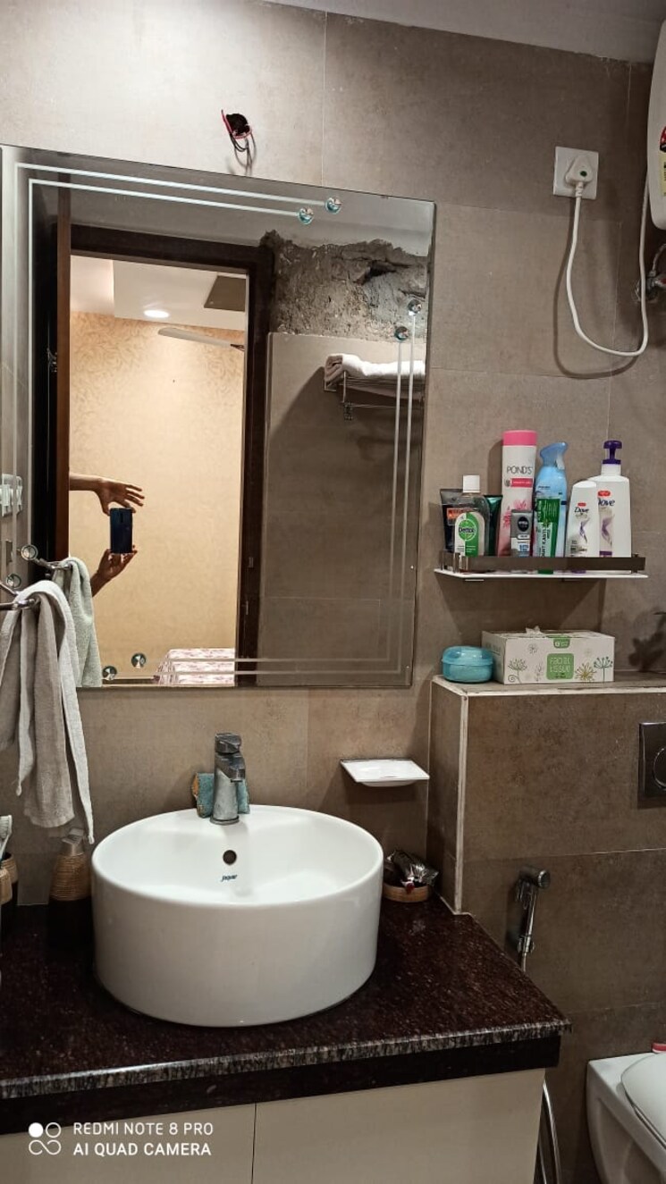 Bathroom, arihant-viento 3 Bedroom 1685 Sq.Ft. Apartment In Tangra Kolkata 7907238