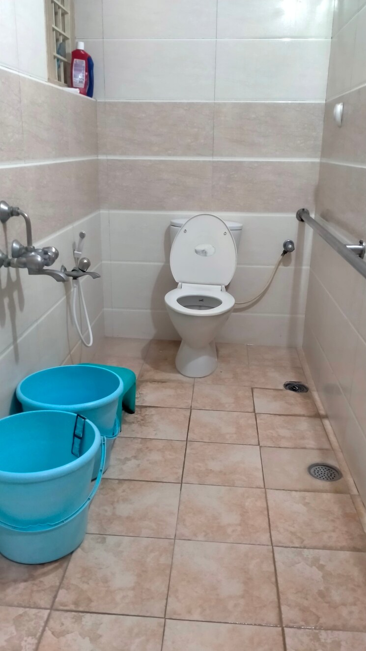 Bathroom, kammanahalli 3.5 Bedroom 4000 Sq.Ft. Independent House In Kammanahalli Bangalore 7907232