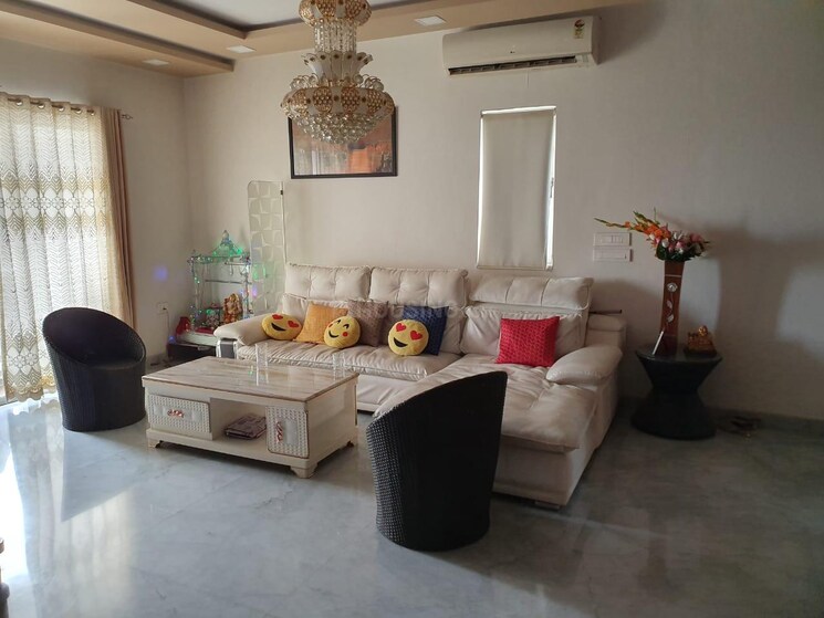 Living Room, lodha-luxuria-priva 3 Bedroom 1540 Sq.Ft. Apartment In Majiwada Thane 7907247