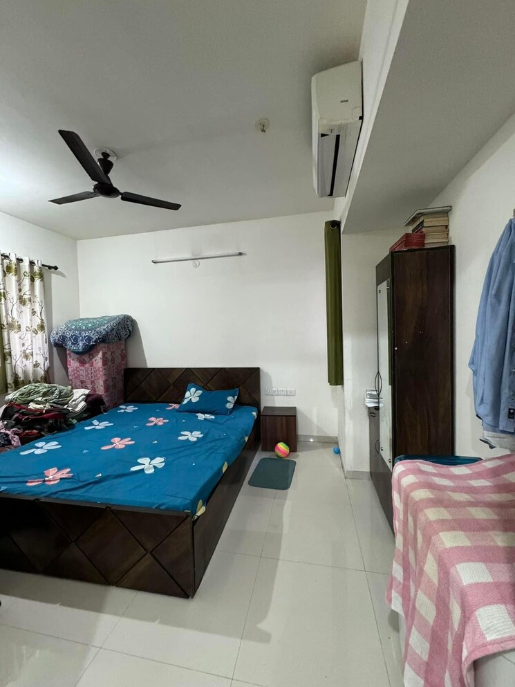 Bedroom, lodha-splendora 1.5 Bedroom 610 Sq.Ft. Apartment In Ghodbunder Road Thane 7907237