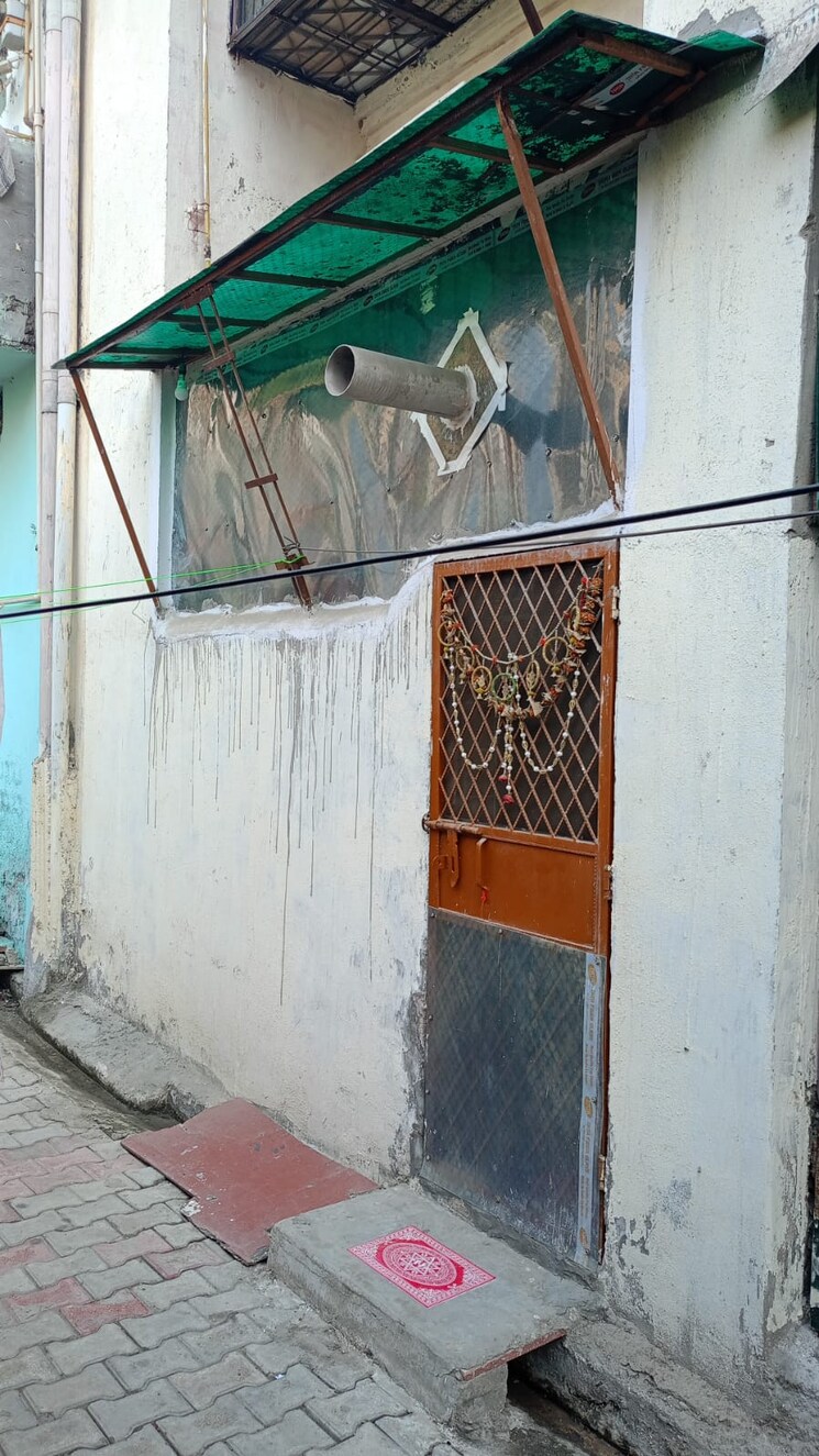 Balcony, shalimar garden extension 1 2 Bedroom 1000 Sq.Ft. Builder Floor In Shalimar Garden Extension 1 Ghaziabad 7907288