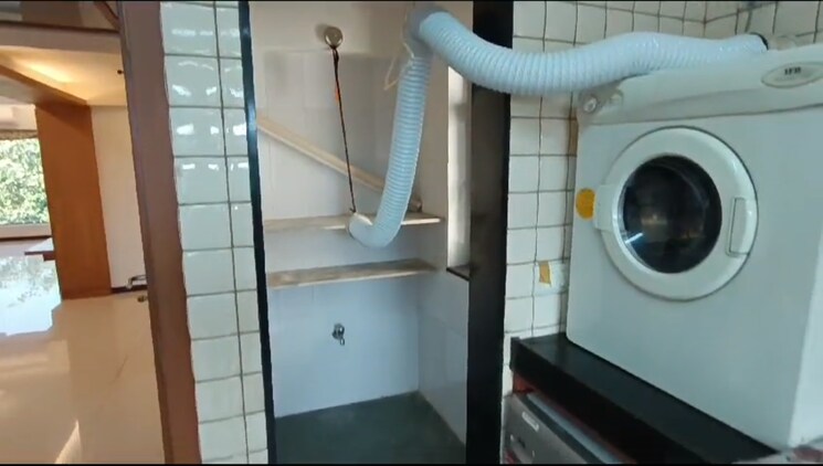 Bathroom, juhu-scheme 3 Bedroom 1800 Sq.Ft. Apartment In Juhu Mumbai 7907293