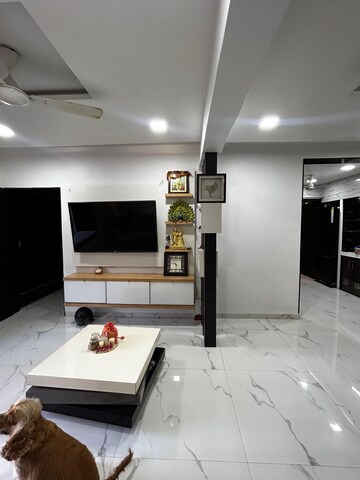 2.5 BHK Apartment For Rent in Jolly Maker Apartment, Cuffe Parade