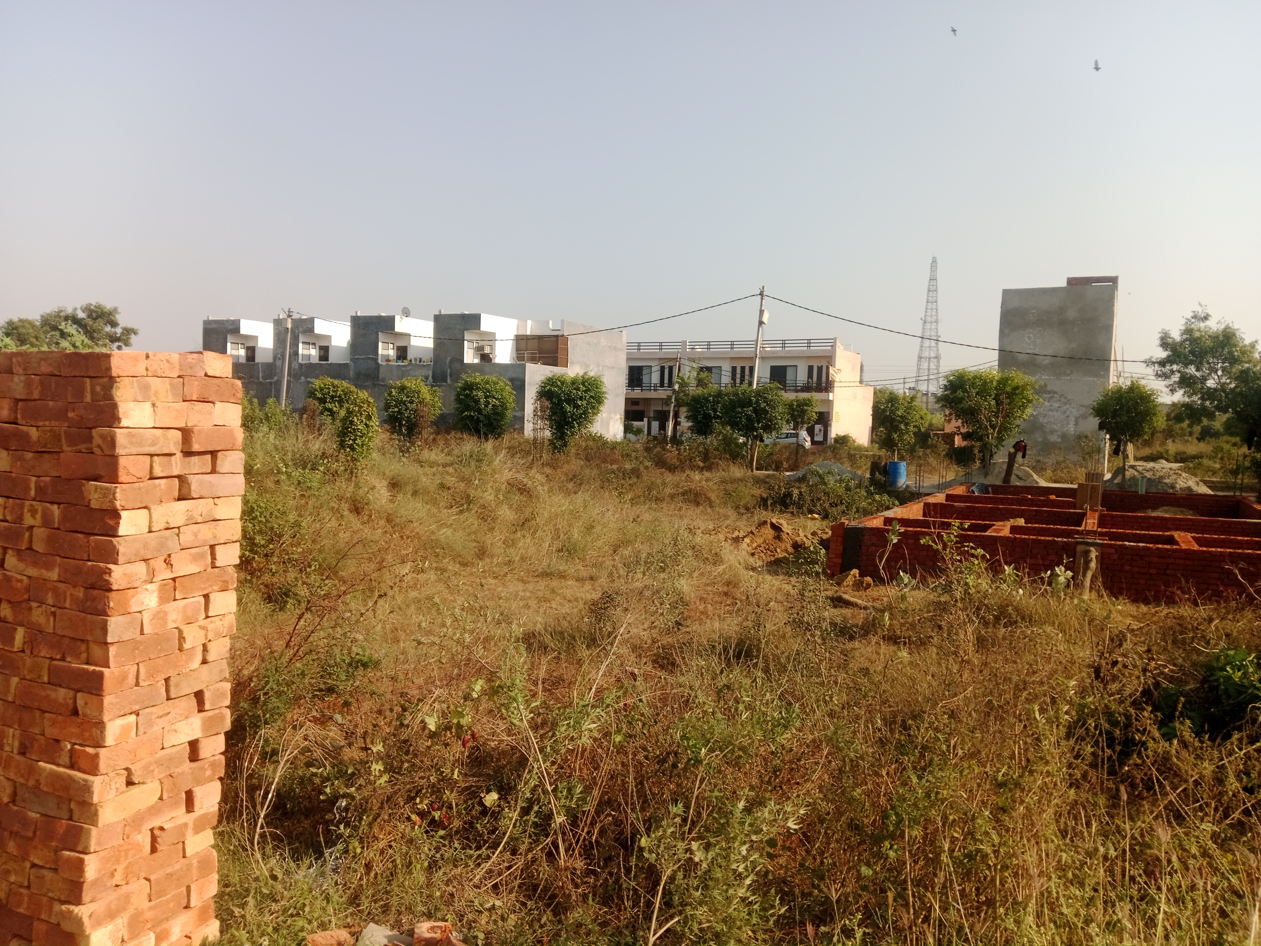 Plot For Sale in Kem Mawana Road Meerut 