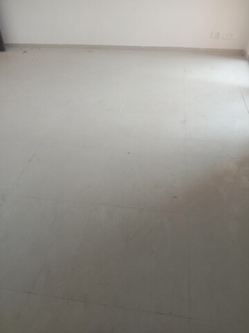 Master Bedroom in 3 BHK Apartment at Mahagun Mywoods, Sector 16c Greater Noida – for Rent
