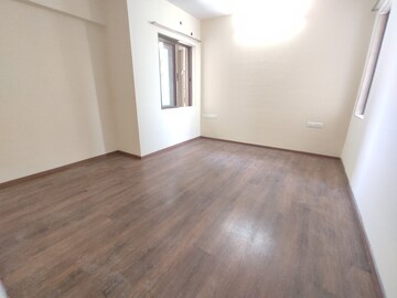 Room in 3 BHK Apartment at Bhimjyani Verraton, Manpada – for Rent