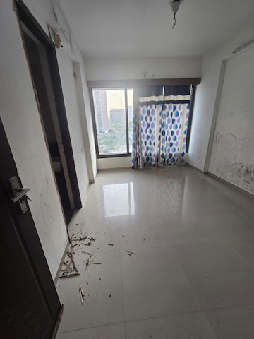 2 BHK Apartment For Resale in Ganesh Malabar County Near Nirma University On Sg Highway Ahmedabad  7907407