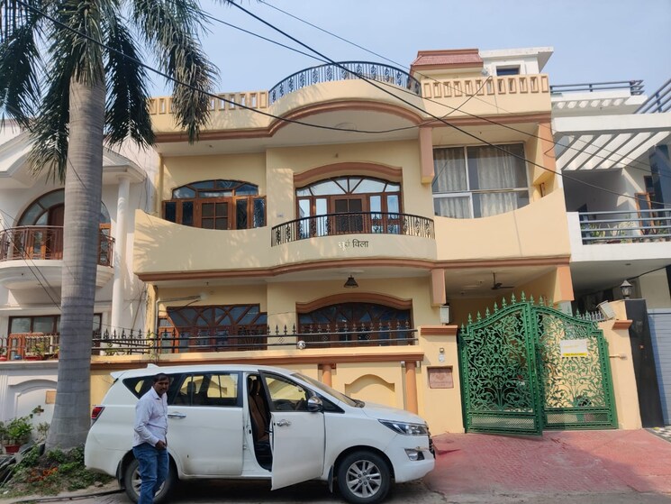 Exterior View, gomti nagar 3.5 Bedroom 2152 Sq.Ft. Independent House In Gomti Nagar Lucknow 7907429