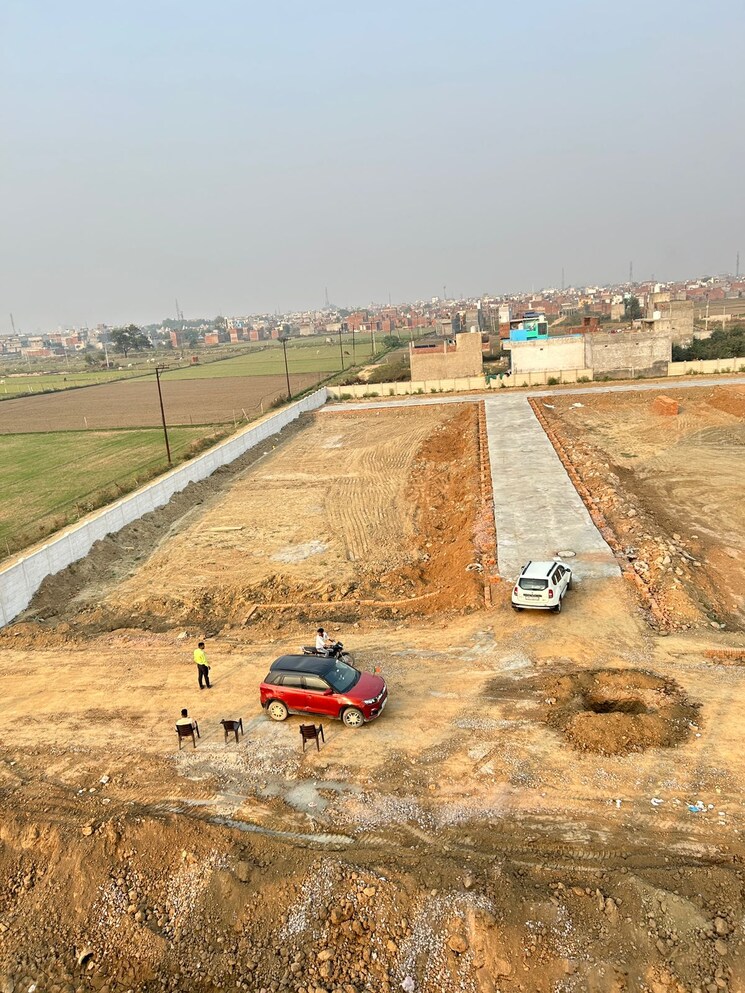 undefined, chithara  93 Sq.Yd. Plot In Chithara Greater Noida 7907446