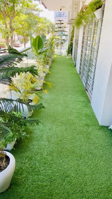 Balcony in 4 BHK Builder Floor at Kohli One Malibu Town, Sector 47 – for Rent