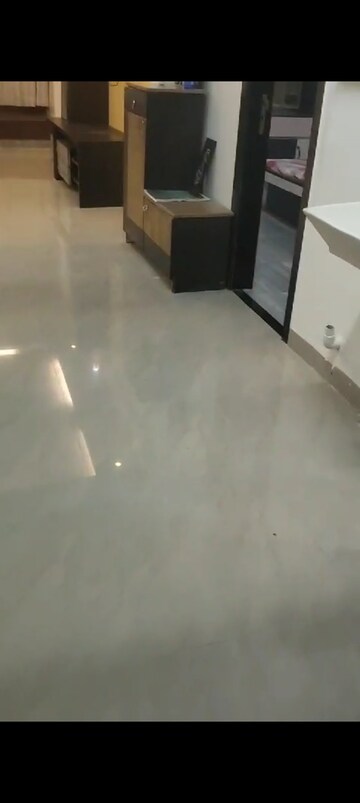 Room in 3 BHK Apartment at Ghatkopar East – for Rent
