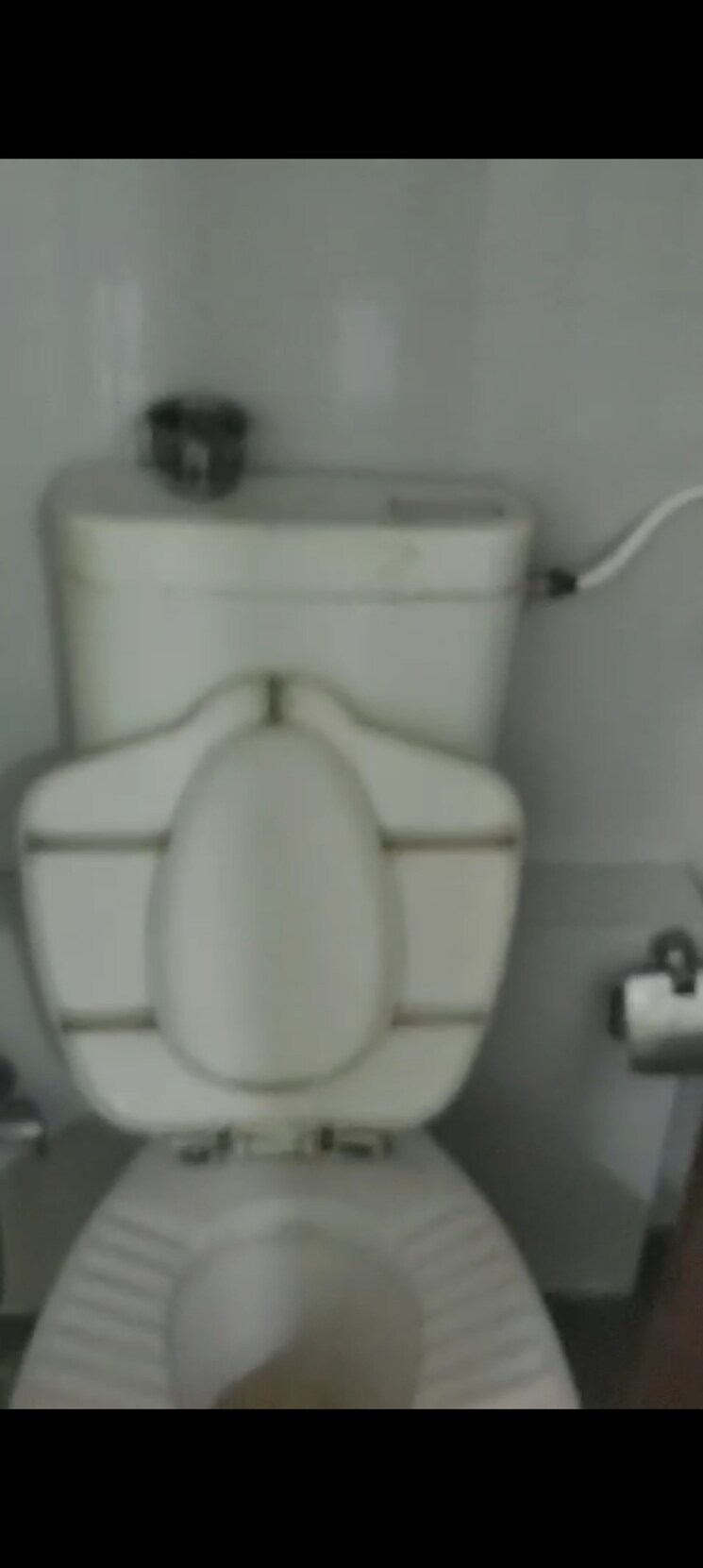 Bathroom, ghatkopar east 3 Bedroom 1200 Sq.Ft. Apartment In Ghatkopar East Mumbai 7907497