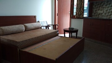 Bedroom in 1 BHK Builder Floor at Ansal Sushant Lok I, Sector 43 – for Rent