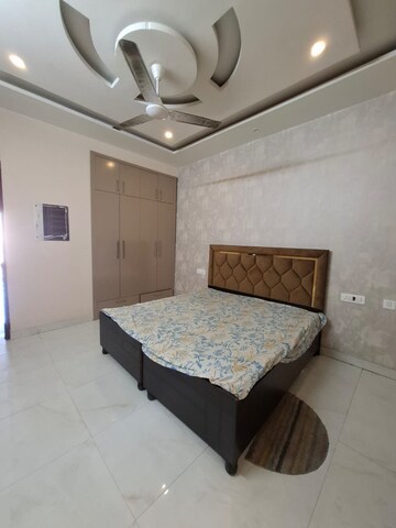 Bedroom in 3 BHK Apartment at Sunshine Enclave, Vip Road – for Rent