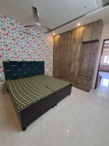 Bedroom in 3 BHK Apartment at Sunshine Enclave, Vip Road – for Rent