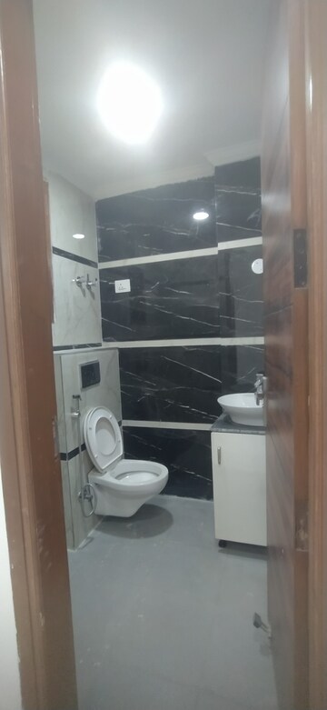 Bathroom in 2 BHK Builder Floor at Khirki Extension – for Rent