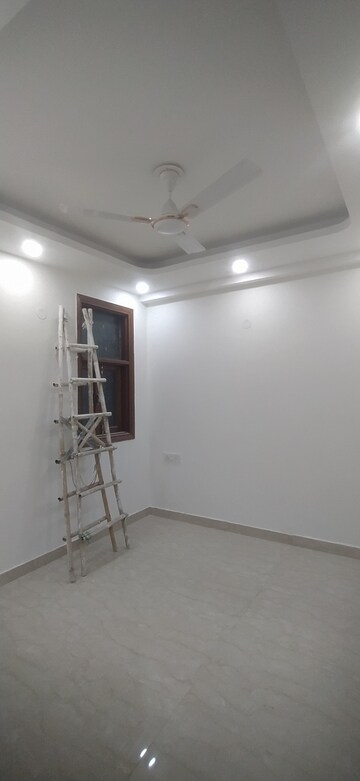 2 BHK Builder Floor For Rent in Khirki Extension