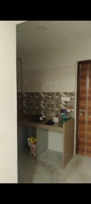 Furnished Amenities in 1 BHK Apartment at Subhash Udyan Darshan CHS, Ghatkopar East – for Rent