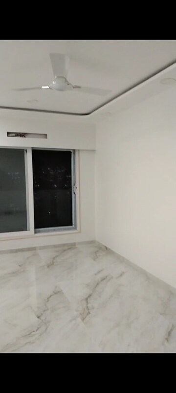 Room in 1 BHK Apartment at Subhash Udyan Darshan CHS, Ghatkopar East – for Rent
