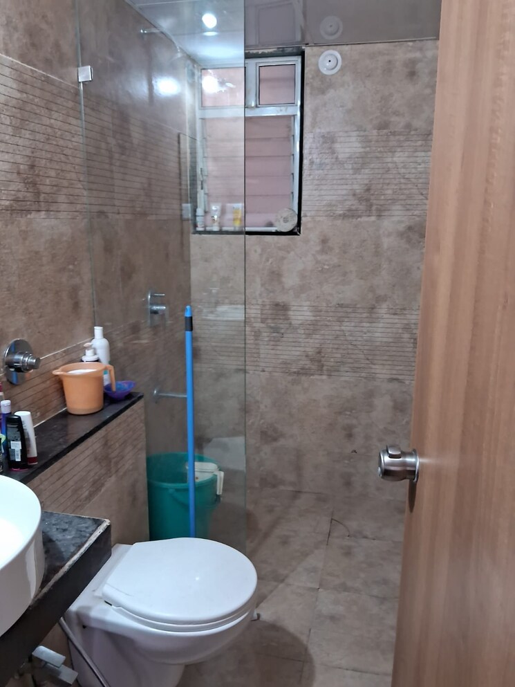 Bathroom, kohinoor-zen-estate 2 Bedroom 752 Sq.Ft. Apartment In Kharadi Pune 7907555