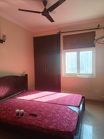 Bedroom in 2 BHK Apartment at Amrapali Silicon City, Sector 76 – for Rent