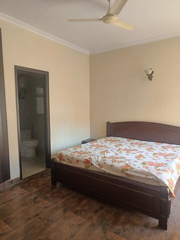 Bedroom in 2 BHK Apartment at Amrapali Silicon City, Sector 76 – for Rent