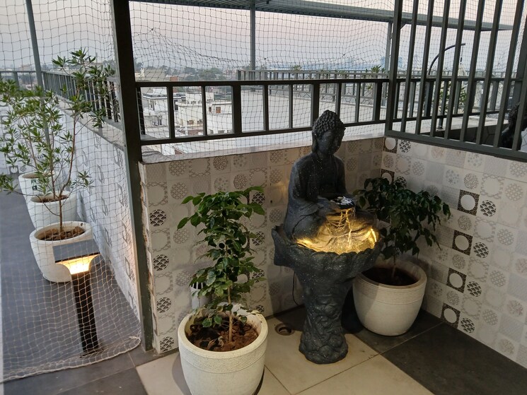 Balcony, sector 9 3.5 Bedroom 250 Sq.Yd. Builder Floor In Sector 9 Hisar 7907644