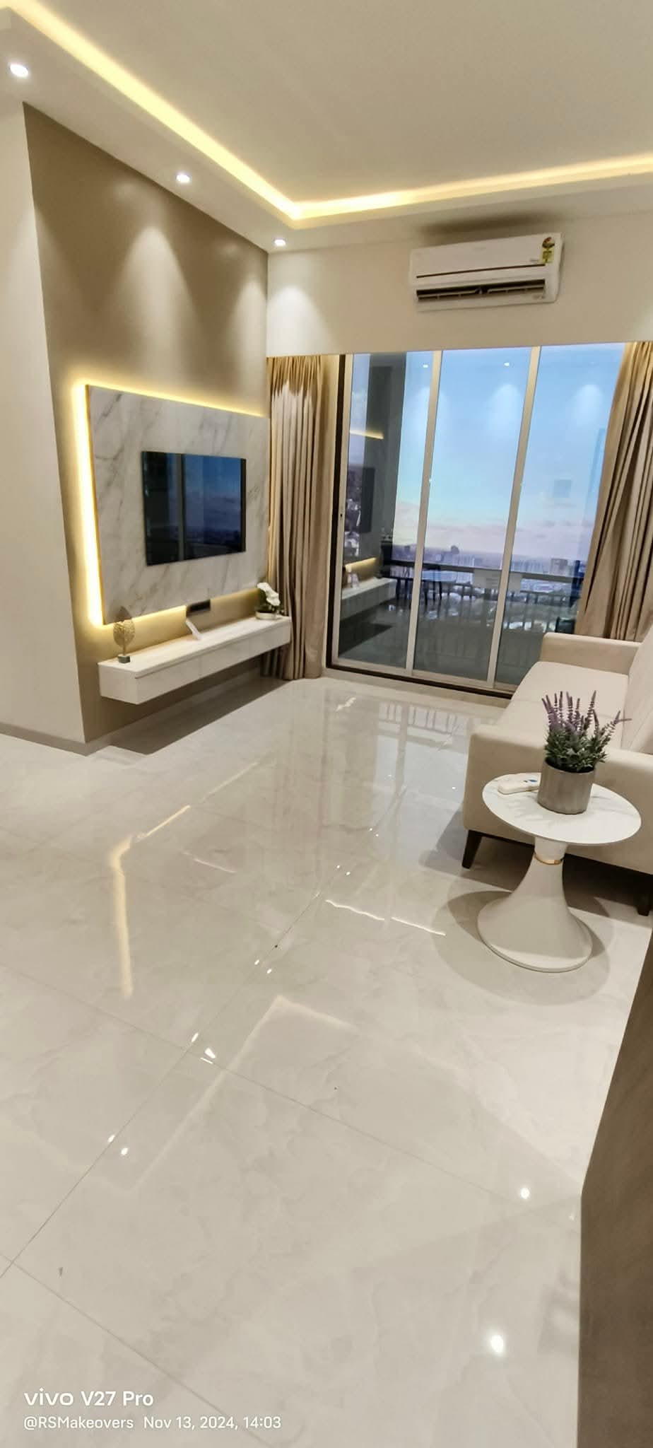 2 BHK + Pooja Room Apartment For Sale in Agarwal And Doshi Complex