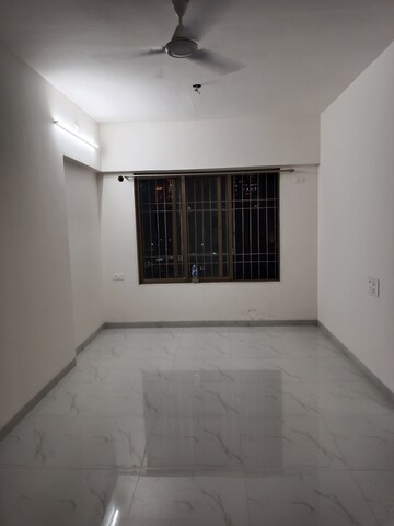 Room in 1 BHK Apartment at The Baya Central, Lower Parel – for Rent