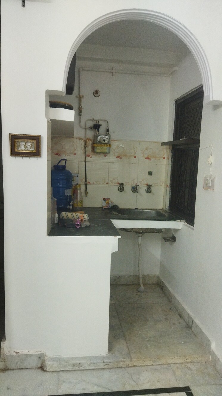 Kitchen, pandav nagar 2 Bedroom 700 Sq.Ft. Builder Floor In Pandav Nagar Delhi 7907744