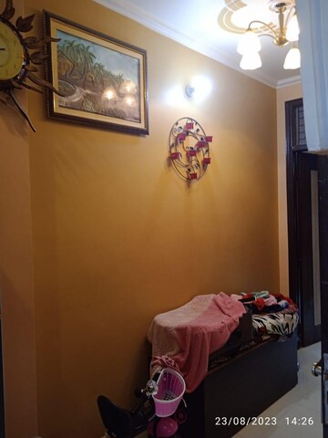 Bedroom in 2 BHK Builder Floor at Dwarka Mor – for Rent