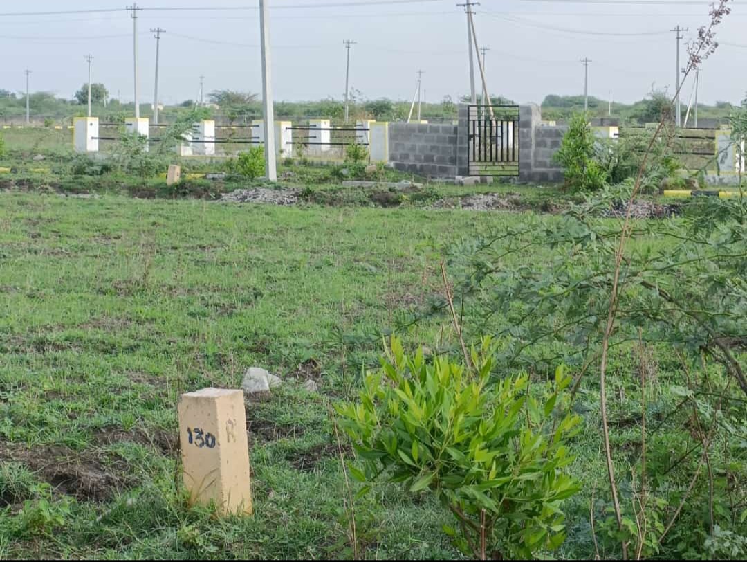 Plot For Sale in Shilpa Gardens, Kondapur 