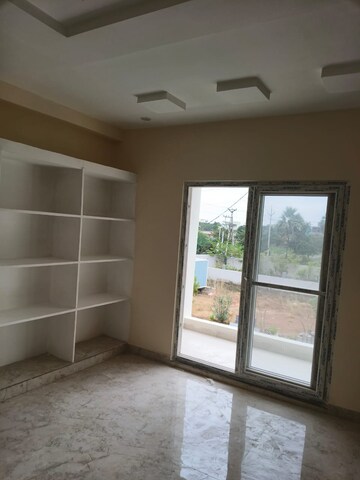 Room in 3 BHK Apartment at Poranki – for Sale