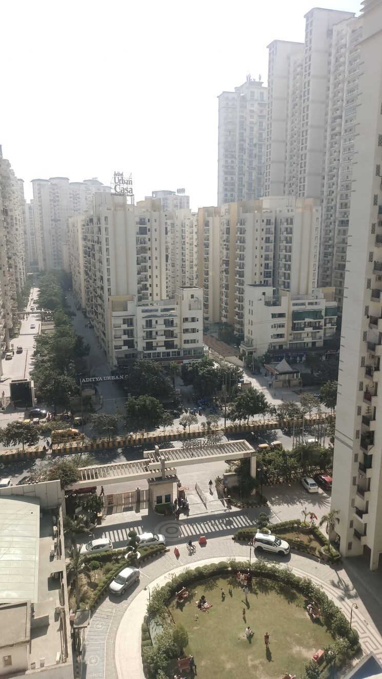 Exterior View, sethi-max-royale 2 Bedroom 895 Sq.Ft. Apartment In Sector 76 Noida 7907856