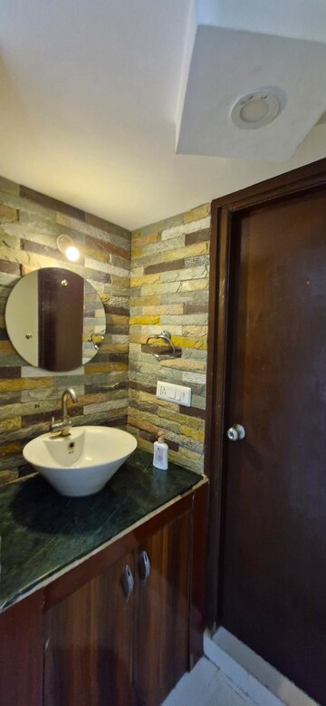 Furnished Amenities in 2 BHK Builder Floor at Kondapur – for Rent