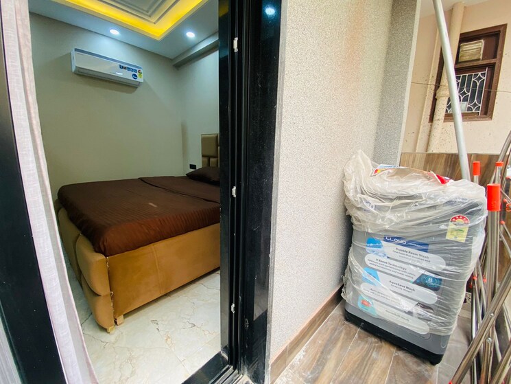 Bedroom, vasant kunj 3 Bedroom 1100 Sq.Ft. Apartment In Vasant Kunj Delhi 7907948