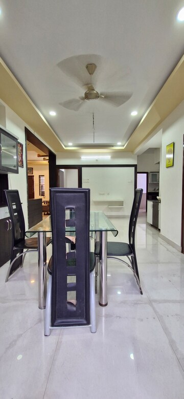 Master Bedroom in 3 BHK Builder Floor at Kondapur – for Rent