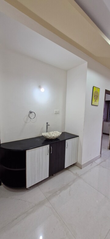 Master Bedroom in 3 BHK Builder Floor at Kondapur – for Rent