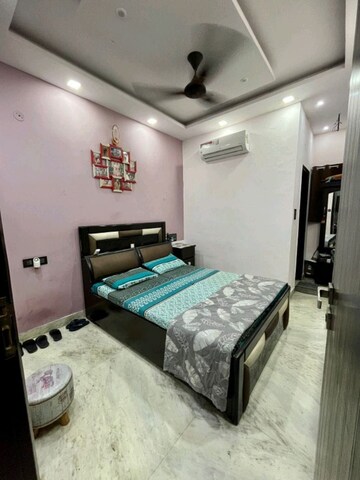 Bedroom in 2.5 BHK Builder Floor at Paschim Vihar – for Rent