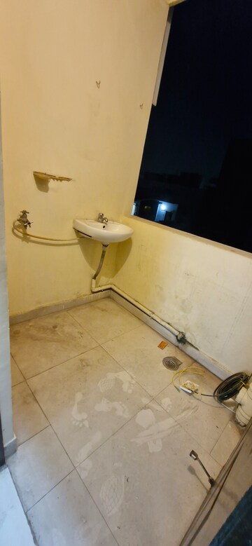 Bathroom in 2 BHK Builder Floor at Kondapur – for Rent