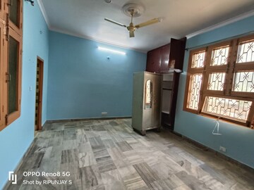 Bedroom in 4 BHK Independent House at Gomti Nagar – for Rent