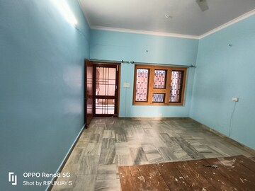 Bedroom in 4 BHK Independent House at Gomti Nagar – for Rent