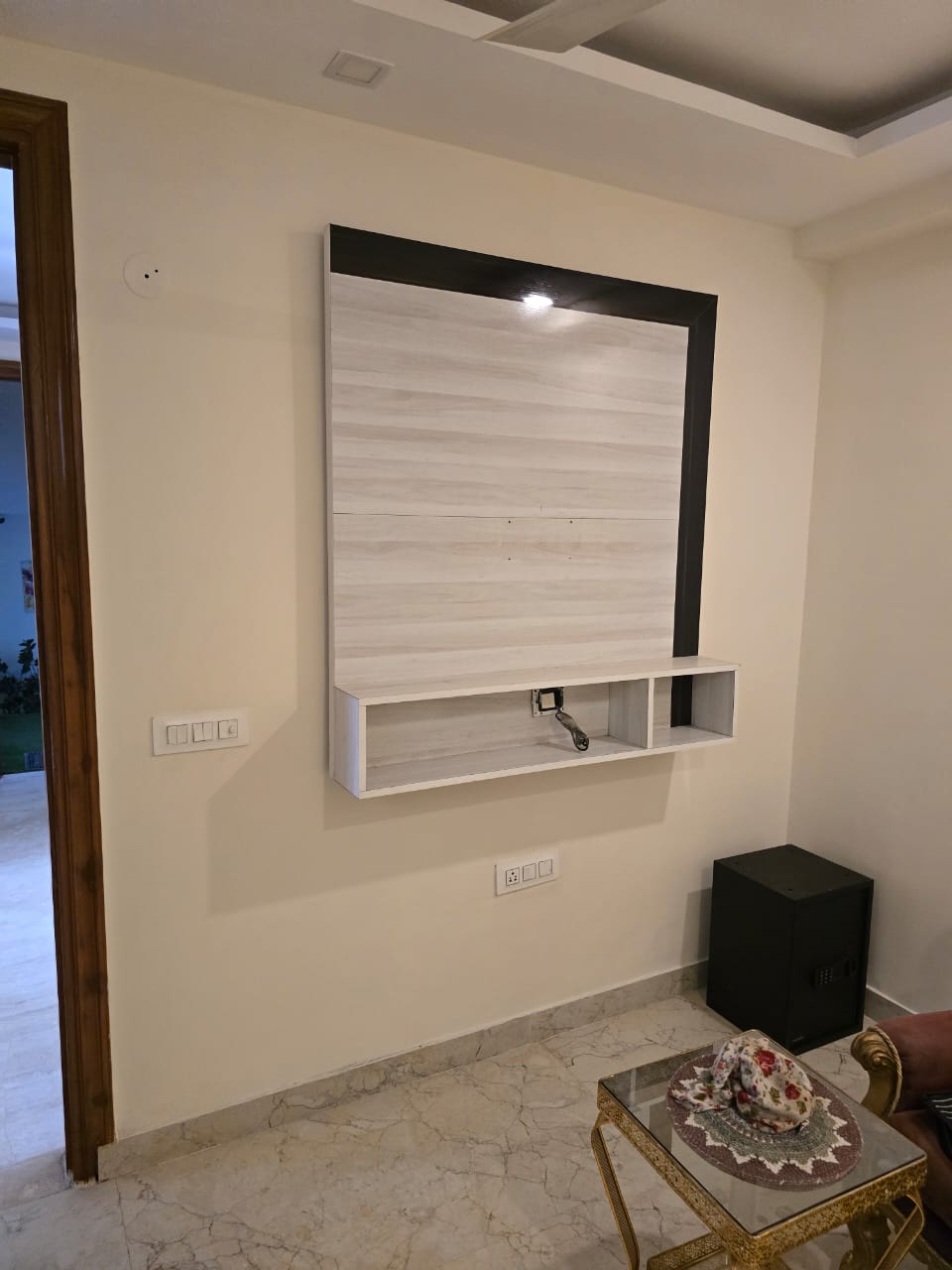 4 BHK 551 Sq.Yd. Apartment in Huda Market