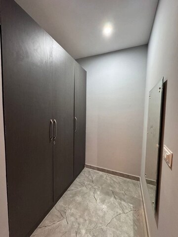 Furnished Amenities in 1 BHK Apartment at Adarsh Gardens, Jayanagar – for Rent