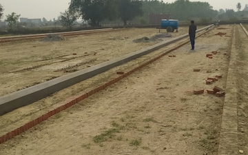 Plot For Sale in Kisan Path