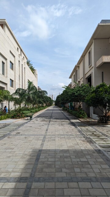 4 BHK Villa – Exterior View View at Tellapur - for Sale