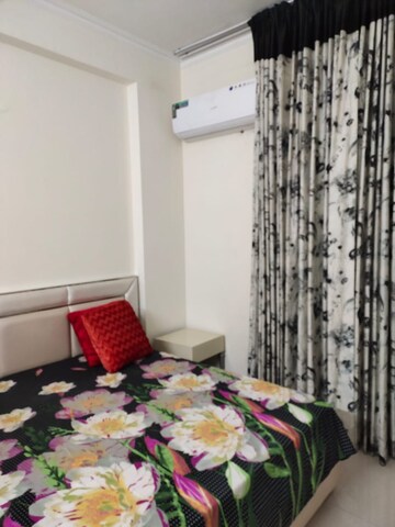 Room in 3 BHK Apartment at Alliance The Eminence, Singhpura – for Rent