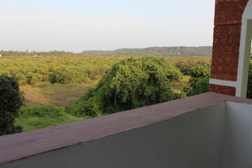 Balcony in 1 BHK Apartment at Candolim – for Rent